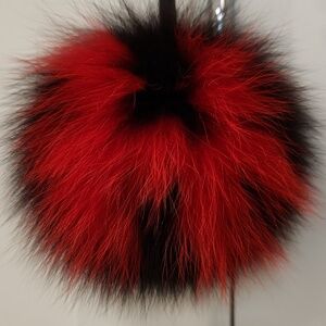 NWOT Real Fox Fur H letter Extra large pom poms Fendi Style Fur Keychain